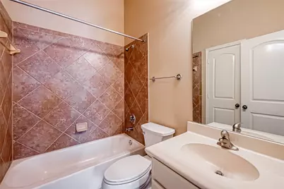 6206 Falling Briar Lane, Sugar Land, TX 77479 - Photo 34