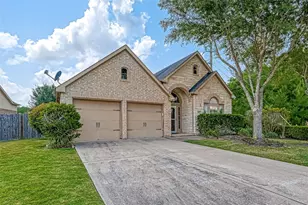 6206 Falling Briar Lane, Sugar Land, TX 77479 - Photo 2