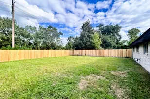 11122 Dalebrook Dr, Houston, TX 77016 - Photo 12