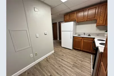 2011 N State Highway 75 N #A, Huntsville, TX 77320 - Photo 2