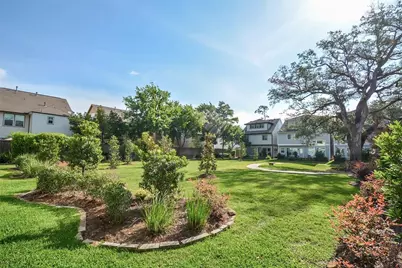 11119 Sherwood Forest Glen Drive, Houston, TX 77043 - Photo 50
