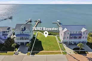 26702 Baywater Dr, Galveston, TX 77554 - Photo 2