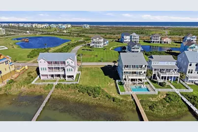 26702 Bay Water Drive, Galveston, TX 77554 - Photo 10