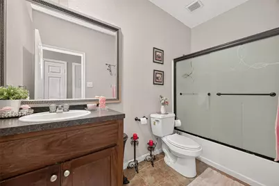 10623 Logger Pines Trail, Houston, TX 77088 - Photo 18