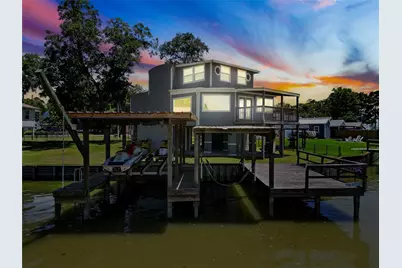 210 W Lakeview Wood, Onalaska, TX 77360 - Photo 34