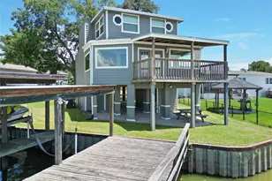210 W Lakeview Wood, Onalaska, TX 77360 - Photo 2
