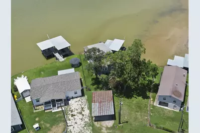210 W Lakeview Wood, Onalaska, TX 77360 - Photo 36