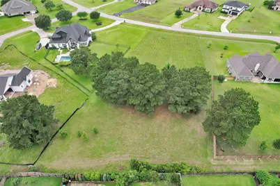96 Grandview Boulevard, Montgomery, TX 77356 - Photo 4