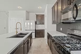21215 Catalina Palm Dr, Cypress, TX 77433 - Photo 10