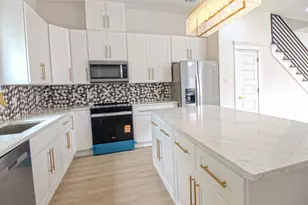 819 North Loop, Houston, TX 77022 - Photo 16
