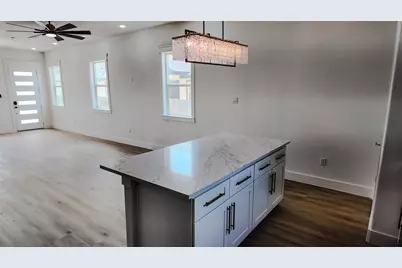 819 North Loop, Houston, TX 77022 - Photo 18
