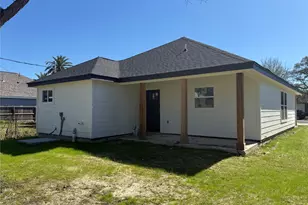 512 Morrell St, Baytown, TX 77520 - Photo 6