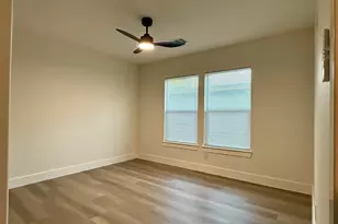 512 Morrell St, Baytown, TX 77520 - Photo 12