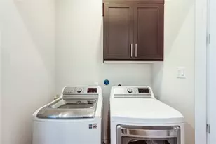 2418 Gray St, Houston, TX 77003 - Photo 32