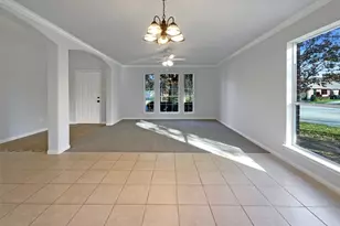 12111 Virline Ln, Houston, TX 77067 - Photo 6