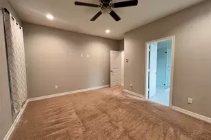 715 Seydler St, East Bernard, TX 77435 - Photo 12
