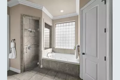 2555 Amberwood Drive, Beaumont, TX 77713 - Photo 32