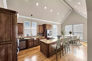 2555 Amberwood Dr, Beaumont, TX 77713 - Photo 18