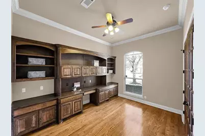 2555 Amberwood Drive, Beaumont, TX 77713 - Photo 8