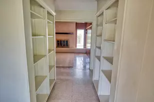 10 Palm Pl, Angleton, TX 77515 - Photo 10