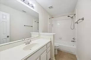 5211 Emerald Trace Ct, Sugar Land, TX 77479 - Photo 24