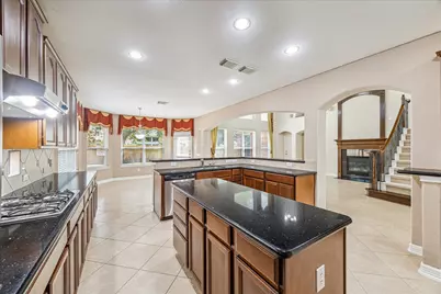 5211 Emerald Trace Court, Sugar Land, TX 77479 - Photo 10