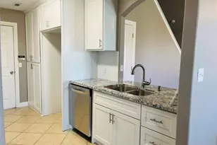 10510 Linsley Lane, Houston, TX 77034 - Photo 8