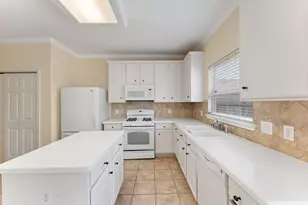 927 Northgate Springs Dr, Spring, TX 77373 - Photo 16