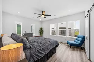 1106 Paul Quinn St, Houston, TX 77091 - Photo 14