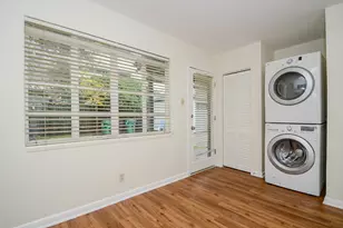 2047 & 2049 Sheridan Street N, Houston, TX 77030 - Photo 12