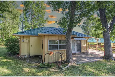117 Glade, Onalaska, TX 77360 - Photo 16
