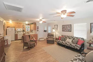 117 Glade, Onalaska, TX 77360 - Photo 24
