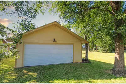 117 Glade, Onalaska, TX 77360 - Photo 8