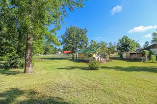 117 Glade, Onalaska, TX 77360 - Photo 6