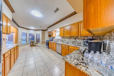 7606 Antoine Drive, Houston, TX 77088 - Photo 20