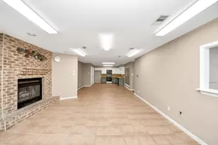 30202 E Geneva Dr, Spring, TX 77386 - Photo 10