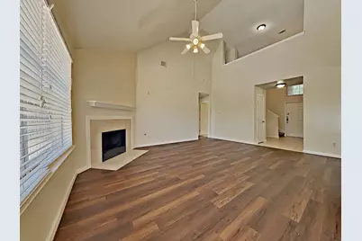 2883 Diamond Bay Drive, Dickinson, TX 77539 - Photo 4