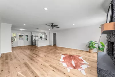 56 Greentree Lane, Conroe, TX 77304 - Photo 14