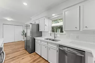 56 Greentree Ln, Conroe, TX 77304 - Photo 22