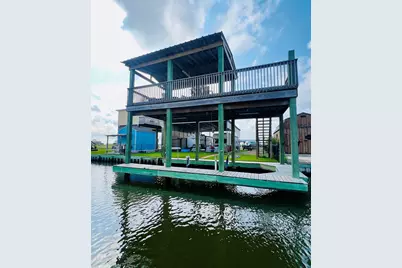 1102 Gator Point, Crystal Beach, TX 77650 - Photo 22