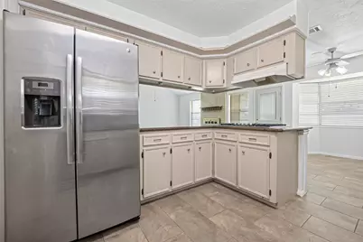 12215 Meadowdale Drive, Meadows Place, TX 77477 - Photo 14