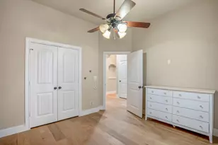 12774 Point Aquarius Blvd, Willis, TX 77318 - Photo 32