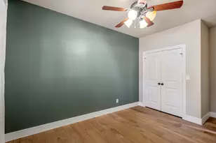 12774 Point Aquarius Blvd, Willis, TX 77318 - Photo 36