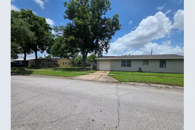 2029 Pech Road, Houston, TX 77055 - Photo 4