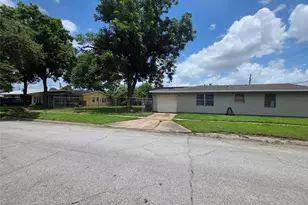 2029 Pech Rd, Houston, TX 77055 - Photo 4