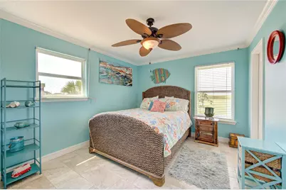 3915 Kiva Road, Galveston, TX 77554 - Photo 12