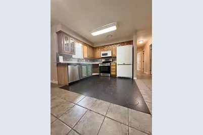 4520 Lamont, Vidor, TX 77662 - Photo 6