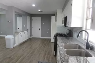 402 S 72nd St, Houston, TX 77011 - Photo 6