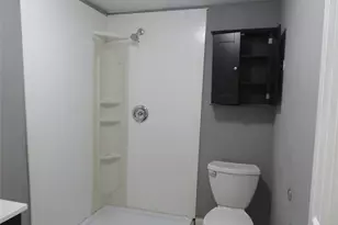 402 S 72nd St, Houston, TX 77011 - Photo 22