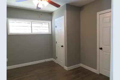 402 S 72nd Street, Houston, TX 77011 - Photo 20